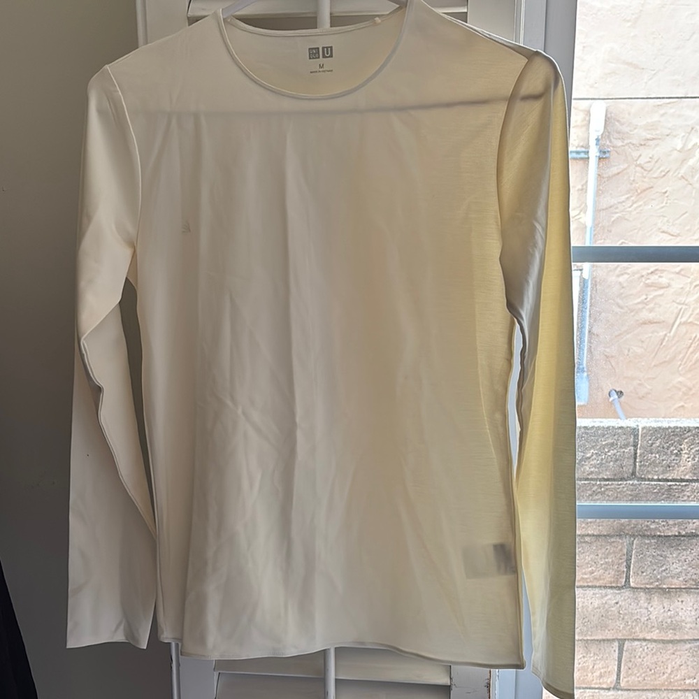 Uniqlo Women's Long Sleeve Tee - Cream
